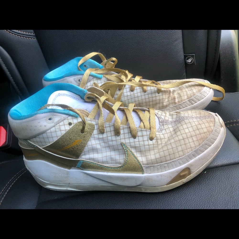Nike Men’s Sneakers